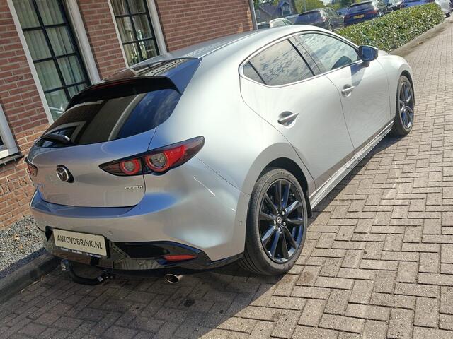 Mazda 3 2.0 SkyActiv-G, CAMERA RONDOM / TREKHAAK / LEER