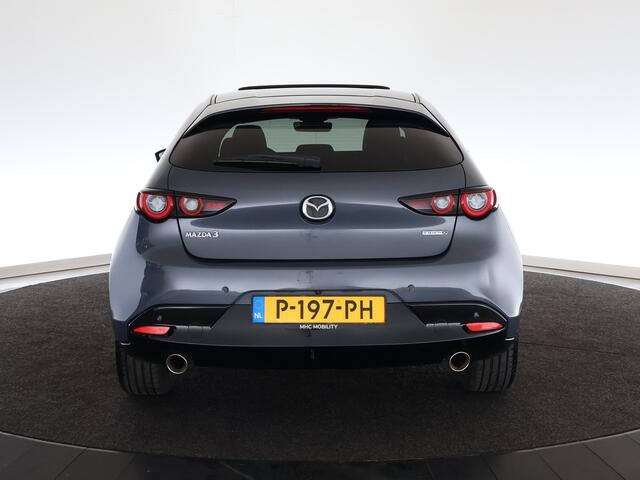 Mazda 3 2.0 e-SkyActiv-X M Hybrid 186 Luxury | Clima | Camera | Navi | 12 maanden BOVAG |