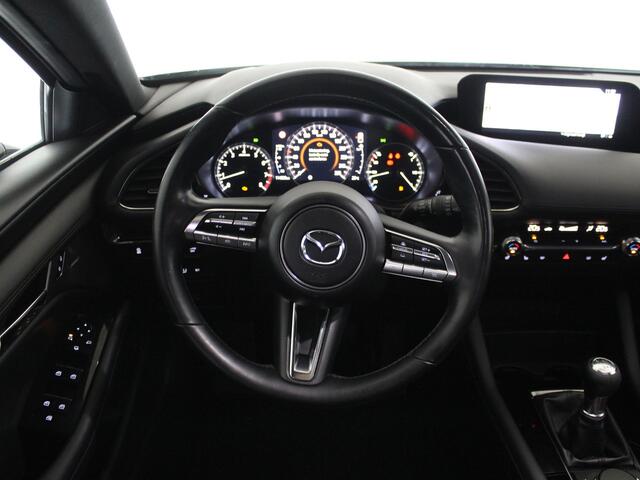 Mazda 3 2.0 e-SkyActiv-X M Hybrid 186 Luxury | Clima | Camera | Navi | 12 maanden BOVAG |