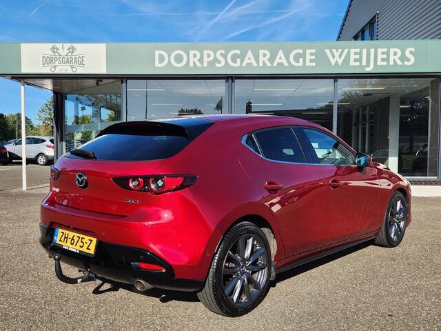 Mazda 3 2.0 Skyactiv G Luxury, Trekhaak, BOSE, Leder, 360 camera, Apple/Android