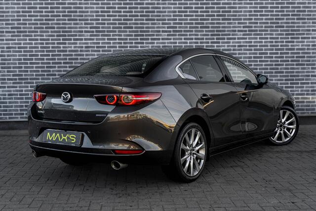 Mazda 3 2.0 e-SkyActiv-X M Hybrid 180 Luxury | Wit Lederen Bekleding | Head-up Display | 360 Graden Camera | Parkeersensoren | Lichtmetalen Velgen 18 inch | Keyless Entry | Stoelverwarming | LED Koplampen | Cruise Control Adaptief | Dodehoekdetectie | Navigatie | Apple Carplay | Android Auto – foto 5