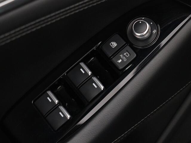 Mazda 6 Sportbreak 2.0 SkyActiv-G 165 Centre-Line | Navigatie | 360 camera | LM velgen | Parkeersensoren | Stoelverwarming |