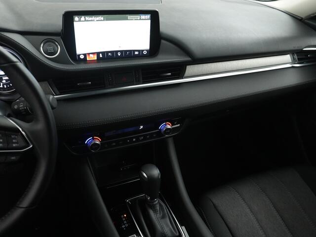 Mazda 6 Sportbreak 2.0 SkyActiv-G 165 Centre-Line | Navigatie | Camera achter | Dakrails | Climate Control | Navigatie | Parkeersensoren |