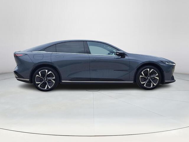 Mazda 6 6e Takumi 68.8 kWh ! Nu leverbaar! | Zwart leder | 360 Camera | Geheugenstoelen | Panorama Dak | Headupdisplay | Adaptieve Cruise control | Sony premium audio | Dodehoeksensoren |