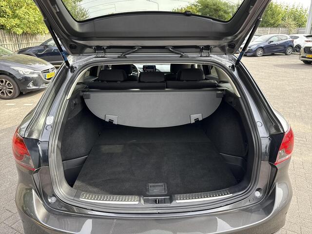 Mazda 6 Sportbreak 2.0 SkyActiv-G 165 Centre-Line Automaat | Trekhaak | All weather banden |