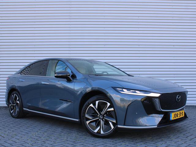 Mazda 6 6e Takumi 68.8 kWh | Stuur-/stoelverwarming + ventilatie | Pano | Camera rondom | Elek. stoelverstelling + achterklep | 19" LM | Cruise adapt. |