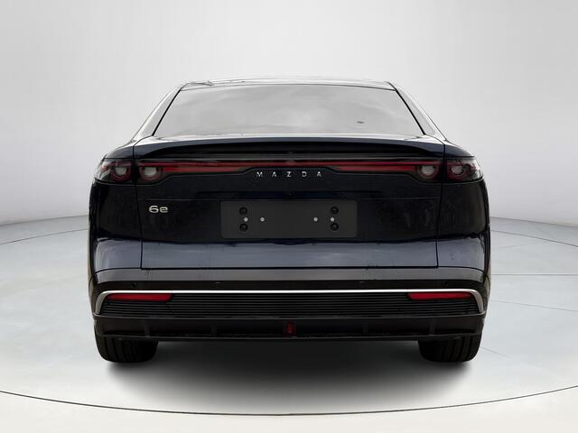 Mazda 6 6e Takumi Long Range 80 kWh | Zwart leder | 360 Camera | Geheugenstoelen | Panorama Dak | Headupdisplay | Adaptieve Cruise control | Sony premium audio | Dodehoeksensoren | Trekhaak |