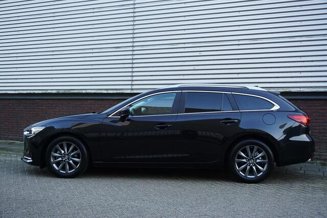 Mazda 6 Sportbreak 2.0 SkyActiv-G 165 Zwart metallic/Trekhaak/Head-Up /Nederlandse auto.