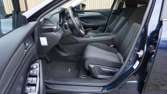 Mazda 6 Sportbreak 2.0 SkyActiv-G 165pk Automaat HUD 17inch LM Trekhaak Navi Stoel & Stuurverwarming 59804km!