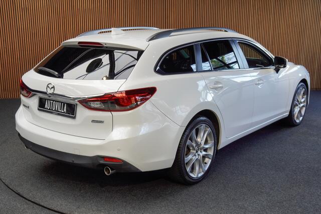 Mazda 6 Sportbreak 2.0 SkyActiv-G 165 Aut. Leer Navi Camera Bose Stuur- & stoelverwarming Climate PDC Metallic lak LM velgen
