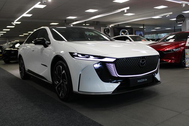 Mazda 6 6e Takumi 68.8 kWh , Nieuwe Auto, 10 KM, Voorraadvoordeel ¤ 5.000,-, Leder, Adap.Cruise, Sony, Navi, Apple Carplay, 360 Camera, HUD, Stoelverwarming/ventilatie, LMV 19 Inch