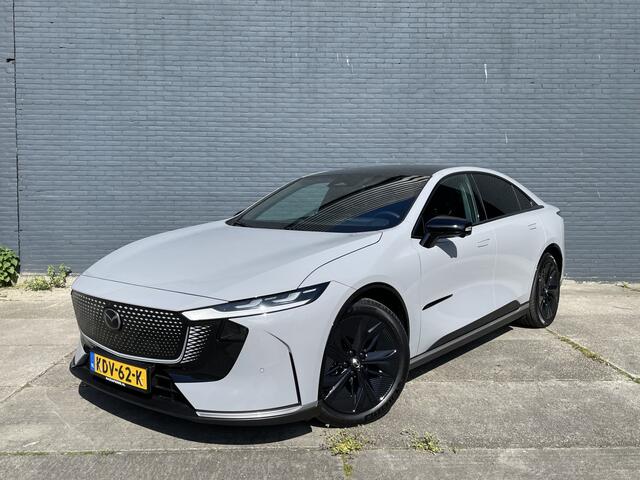 Mazda 6 6e Takumi Long Range 80 kWh | BLACK PACKAGE!!