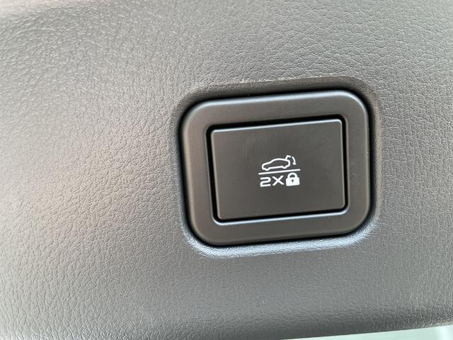 Mazda 6 6e Takumi Long Range 80 kWh | BLACK PACKAGE!!