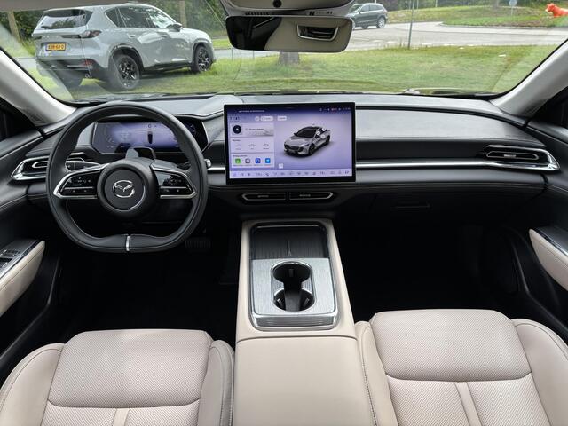 Mazda 6 6e Takumi 68.8 kWh NL- Auto, Btw, Navigatie, Apple Carplay /Android Auto. Leer pakket, Panorama dak, 360 Camera, Stoelverwarming, Stoelventilatie, Keyless, Elektr-a-klep.