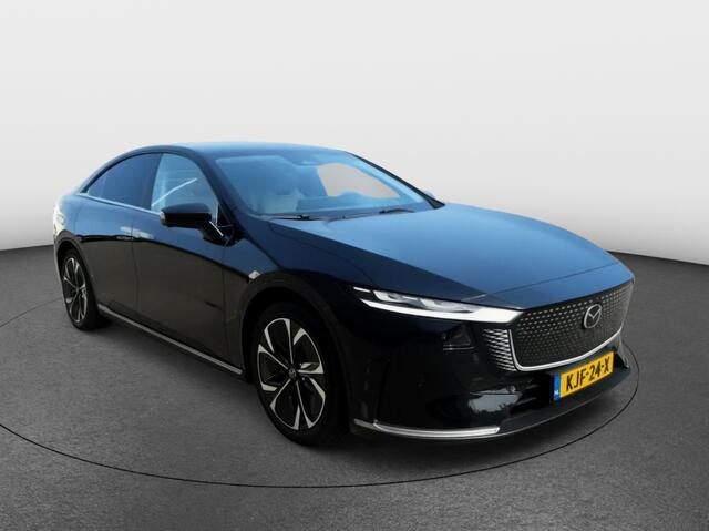 Mazda 6 6e Takumi Longe Range 80 kWh tot wel 552km actieradius!