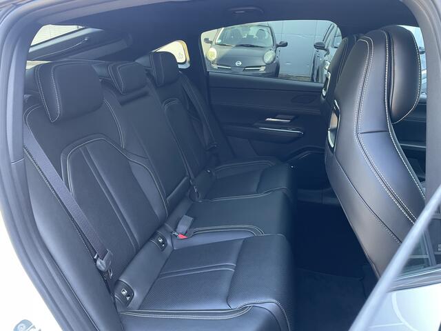 Mazda 6 6e Takumi Business Edition 68.8 kWh | BLACK PAKKET | LEDER | 360 CAMERA | PANO | GRATIS TREKHAAK! T.W.V. ¤ 1695,-