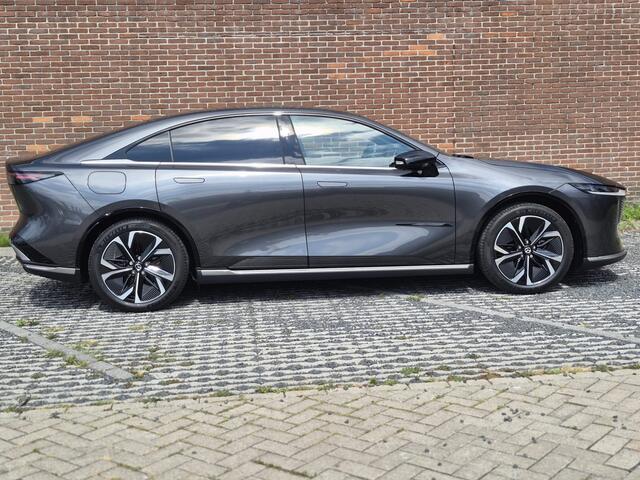 Mazda 6 6e Takumi Business Edition 68.8 kWh | ZWART LEDER | NAVI | PANO | 360 CAMERA |