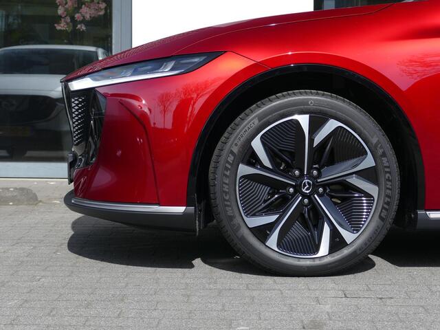 Mazda 6 6e Takumi Long Range 80 kWh | Gratis trekhaak twv ¤1695,- | Nieuw | Voorraad |