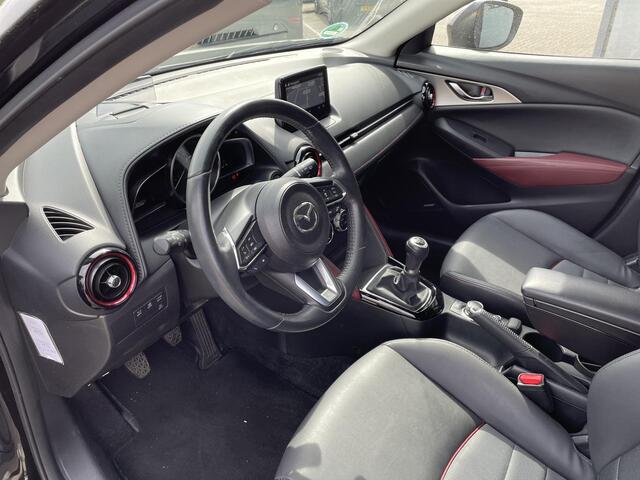 Mazda CX-3 2.0 SkyActiv-G 120 GT-M , Trekhaak, All Season, LMV 18 Inch, Adap. Cruise, Bose, HUD, LKA, Clima, PDC, Camera, Navi, Stoelverwarming, Stuurverwarming, Armsteun