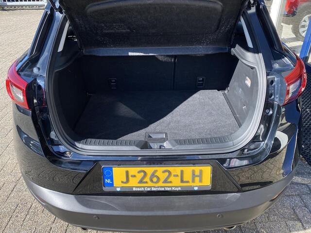 Mazda CX-3 2.0 SkyActiv-G 121 Sportive / NL-Auto / 1e-Eigenaar / Stoelverwarming / Cruise-Control / Climate-Control / Apple-Carplay & Android-Auto / Armsteun V+A / DAB Radio-Bluetooth / PDC-Achter / 18'' LMV / ENZ.