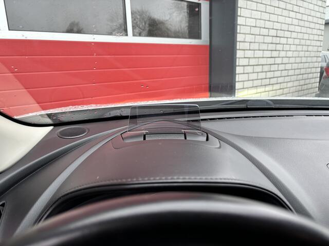 Mazda CX-3 2.0 SkyActiv-G 120 GT-Luxury TREKHAAK / FULL LED / KEYLESS / HUD / LEDER / CARPLAY / STOELVERW / CAMERA / NL-AUTO