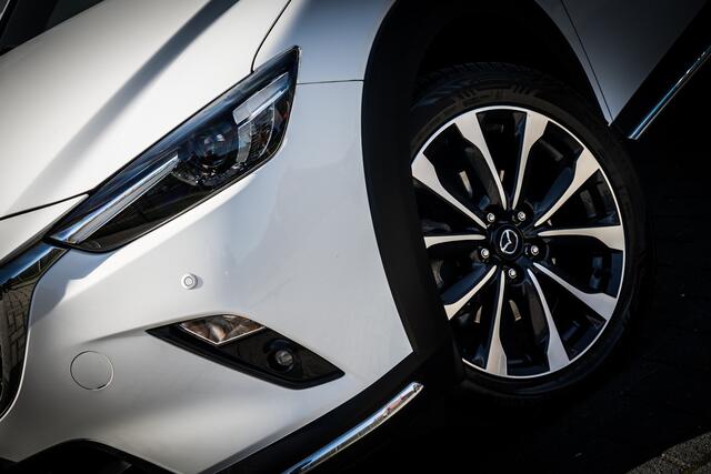 Mazda CX-3 2.0 122 PK SkyActiv-G 120 GT-M | Zwart Leer | 2 e Eign | Automaat | Ned Auto | 29DKM | Trekhaak | Hoge zit / Instap | Clima | Navi | Leer | Camera | Pdc | 18 Inch Lmv |