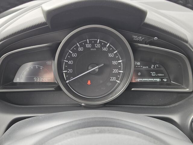 Mazda CX-3 2.0 SkyActiv-G 120 Dynamic Navi DAB PDC Cruise
