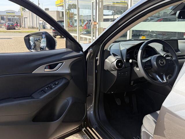Mazda CX-3 2.0 SkyActiv-G 121 Sportive / NL-Auto / Stoelverwarming / Cruise-Control / Climate-Control / Apple-Carplay & Android-Auto / Armsteun V+A / DAB Radio-Bluetooth / PDC-Achter / 18'' LMV / ENZ.