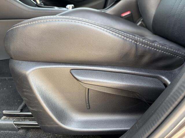 Mazda CX-3 2.0 SkyActiv-G 120 GT-M CAMERA | STOELVERWARMING | HEAD-UP DISPLAY | APPLE/ANDROID AUTO/CARPLAY | AFNEEMBARE TREKHAAK | VOLLEDIG ONDERHOUDEN | ALL-IN PRIJS | RIJKLAAR GELEVERD MET 12 MAANDEN BOVAG GARANTIE