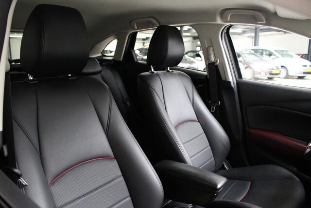 Mazda CX-3 2.0 SkyActiv-G 120 Dynamic Leder | Navigatie | Camera | Stoel- en stuurverwarming | Climate Control