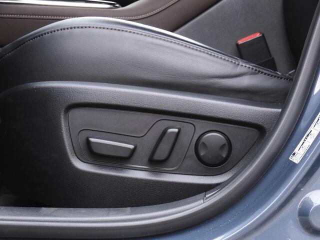 Mazda CX-30 2.0 180PK LUXURY/ 360°CAMERA/ TREKHAAK/ BOSE/ LEER