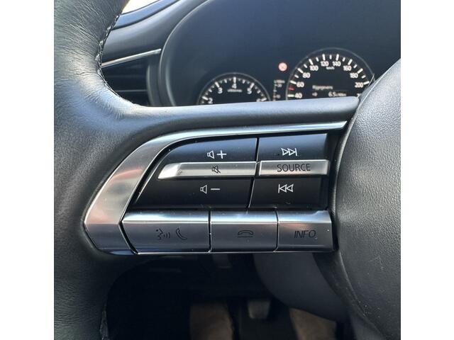 Mazda CX-30 2.0 e-SkyActiv-X M Hybrid (180pk) Comfort - HUD - Stoelverwarming