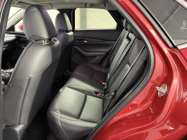 Mazda CX-30 2.0 e-SkyActiv-X M Hybrid Luxury / Automaat / Schuifdak / NL auto / Dealer onderhouden / Leder / Navi / 360 camera