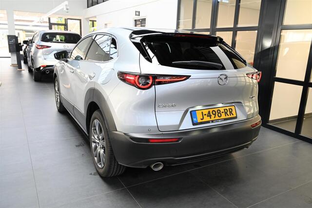 Mazda CX-30 e-SkyActiv-X 180 6MT Luxury met I-activsense *Trekhaak* *Dealeronderhouden* *All-in prijs*