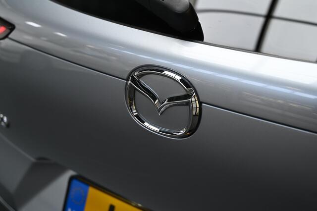 Mazda CX-30 e-SkyActiv-X 180 6MT Luxury met I-activsense *Trekhaak* *Dealeronderhouden* *All-in prijs*