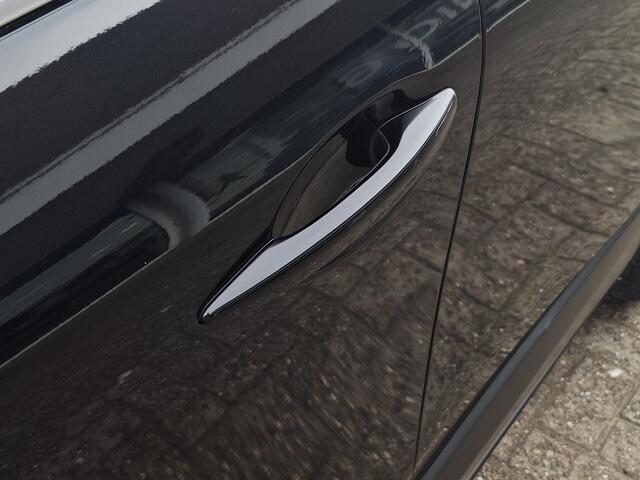 Mazda CX-30 2.0 e-SkyActiv-X M Hybrid Comfort | Achteruitrijcamera | Stoel/stuurverwarming | Afneembare trekhaak | Adaptief Cruise Control | Head-up Display |
