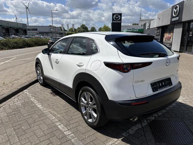 Mazda CX-30 2.0 e-SkyActiv-X 186 M Hybrid Luxury-Line , Automaat, I-Activsense Pakket, 360 Camera, Bose, Adap.Cruise, Navi, Apple, LMV 18 Inch, Stuur/Stoelverwarming