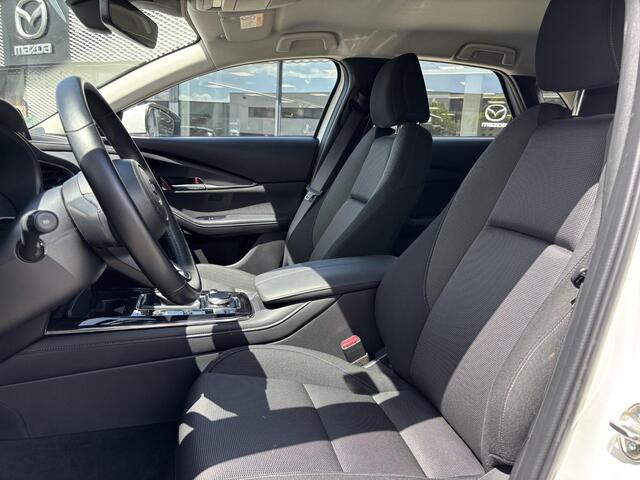 Mazda CX-30 2.0 e-SkyActiv-X 186 M Hybrid Luxury-Line , Automaat, I-Activsense Pakket, 360 Camera, Bose, Adap.Cruise, Navi, Apple, LMV 18 Inch, Stuur/Stoelverwarming