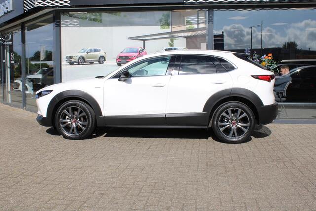 Mazda CX-30 2.0 e-SkyActiv-X 180 M Hybrid100th Anniversary Ed. , Rood Leder, Schuifdak, Bose, 360 Camera, Stoelverwarming, Stuurverwarming, Clima, Adap. Cruise, HUD, LMV 18 Inch, Elektrische klep