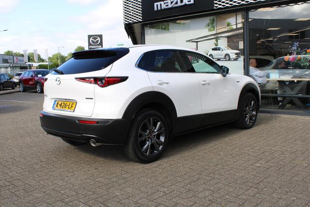 Mazda CX-30 2.0 e-SkyActiv-X 180 M Hybrid100th Anniversary Ed. , Rood Leder, Schuifdak, Bose, 360 Camera, Stoelverwarming, Stuurverwarming, Clima, Adap. Cruise, HUD, LMV 18 Inch, Elektrische klep