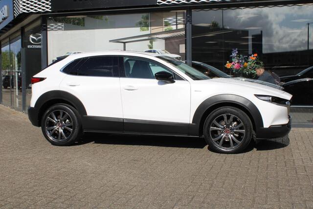 Mazda CX-30 2.0 e-SkyActiv-X 180 M Hybrid100th Anniversary Ed. , Rood Leder, Schuifdak, Bose, 360 Camera, Stoelverwarming, Stuurverwarming, Clima, Adap. Cruise, HUD, LMV 18 Inch, Elektrische klep