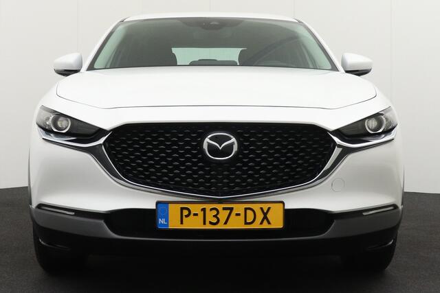 Mazda CX-30 2.0 e-SkyActiv-G Hybrid Adapt. Cruise Carplay Head-Up Dodehoek