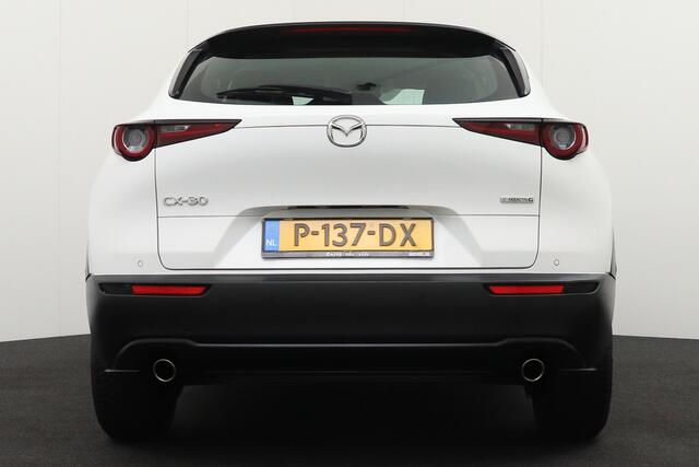 Mazda CX-30 2.0 e-SkyActiv-G Hybrid Adapt. Cruise Carplay Head-Up Dodehoek