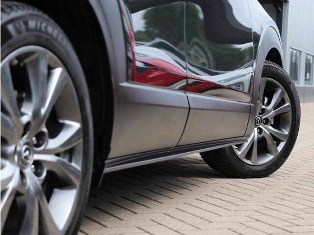 Mazda CX-30 2.0 SkyActiv-X Luxury I Trekhaak I Leder I Bose I Navi