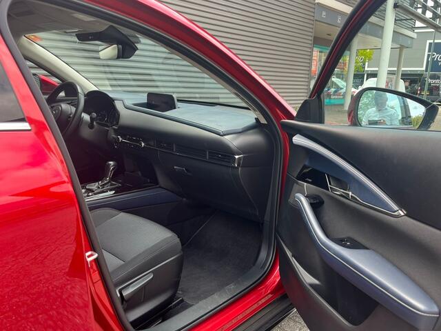 Mazda CX-30 2.0 e-SkyActiv-G M-Hybrid Luxury | 360 Camera | Bose | Adaptive