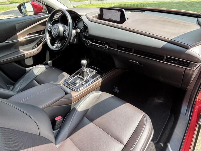 Mazda CX-30 2.0 e-SkyActiv-X M Hybrid Luxury 1e Eig., Dealer ondh, 186 PK, Navigatie, Leer, A. Rij-camera, Head-Up, Bose, Stoel & Stuur verw, Stoel geheugen, Apple Carplay / Android Auto, A. klep electr.