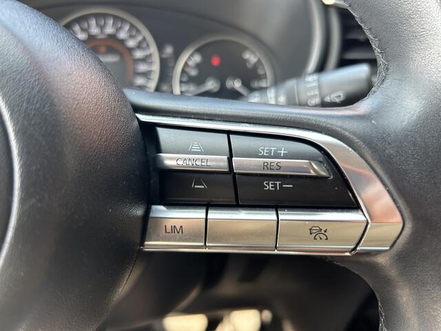 Mazda CX-30 2.0 e-SkyActiv-G M Hybrid Luxury // NAVI + CARPLAY // LEDER // CLIMA // ADAPTIV CRUISE // MEMORY SEAT // HUD