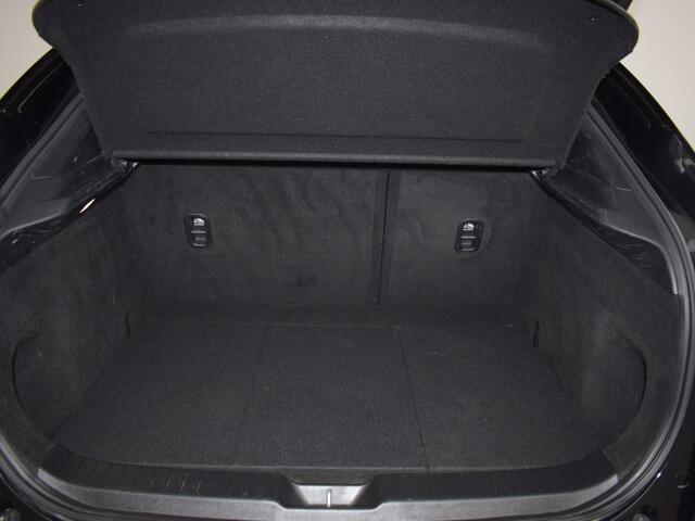 Mazda CX-30 186PK LUXURY LEER NAVI 18"LMV CAMERA