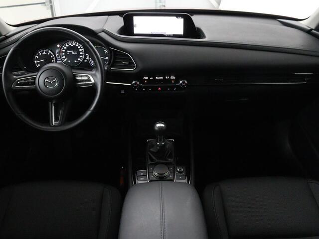 Mazda CX-30 2.0 SkyActive-G Comfort | 18.300km NAP | Trekhaak | Stoel & stuurverwarming | Head-Up | Adaptive cruise | Carplay | Keyless | Full LED