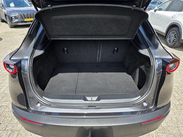 Mazda CX-30 2.0 e-SkyActiv-G M Hybrid Comfort | Trekhaak | Adaptieve cruisecontrol | Stoel verwarming | Stuurverwarming |